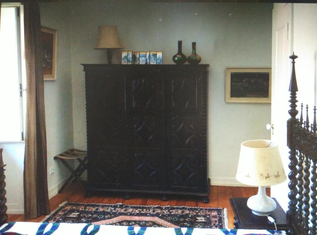 Morbey'S Chalet Apartment Sintra Room photo